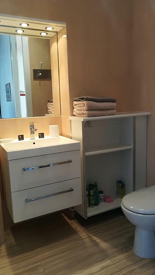 Gites, Chambres D'Hotes La Maison D'Amis 퓔보로 외부 사진